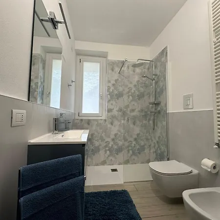 We Como: View Apartment, Feeling In Charming Appartamento